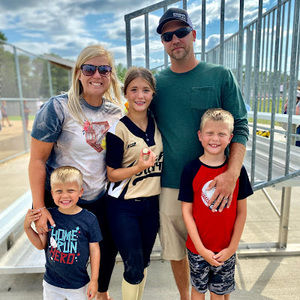 Meet your Posher, Danielle